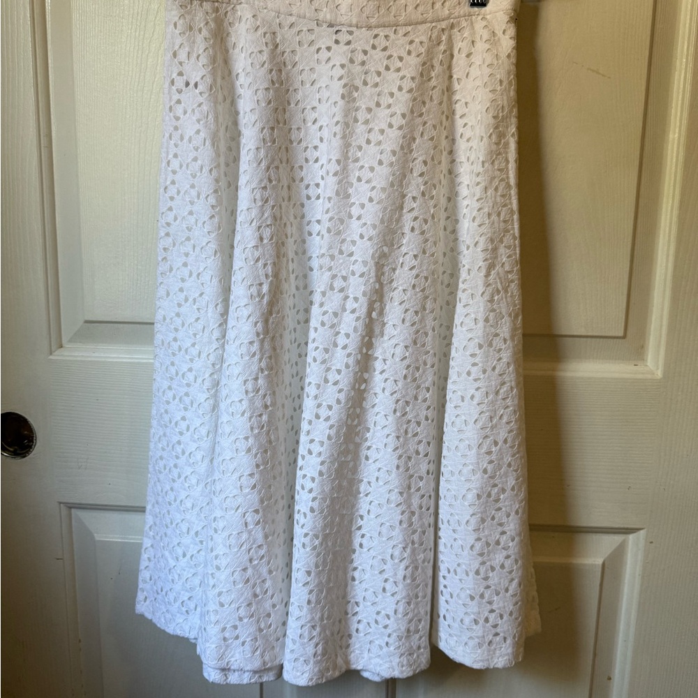 Ann Taylor Circle Eyelet Skirt 4 4T NWT